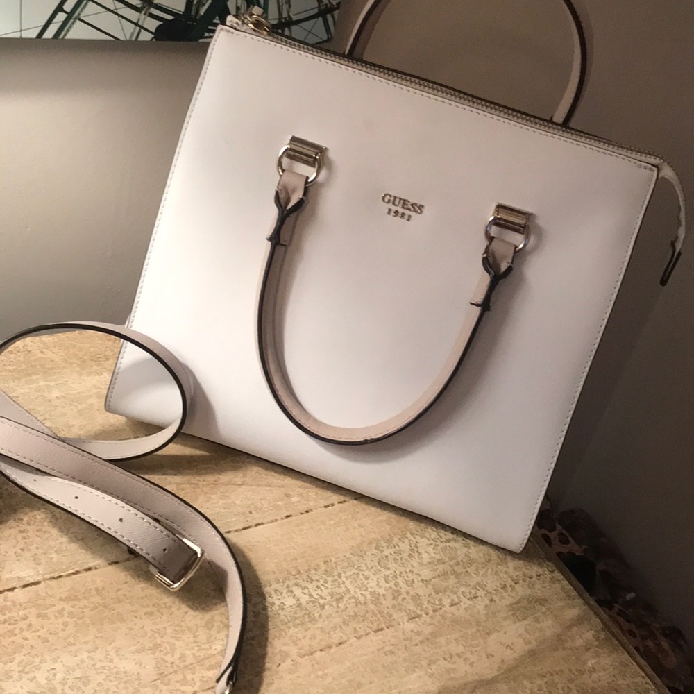 Guess purse